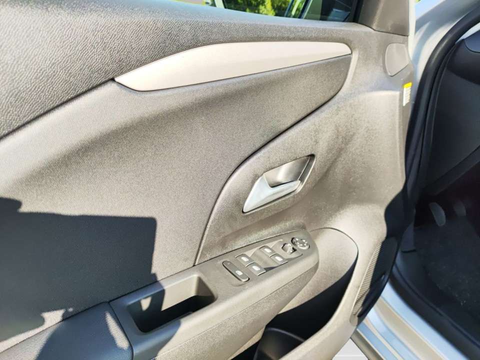 Opel Corsa - Imagem 13