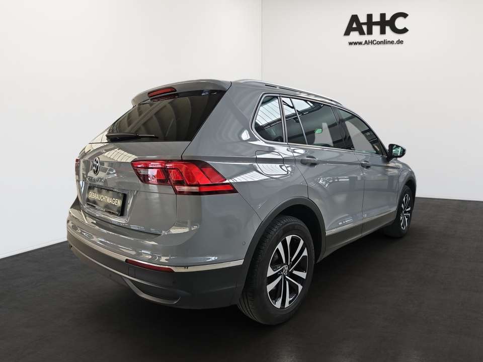 Volkswagen Tiguan - Imagem 3