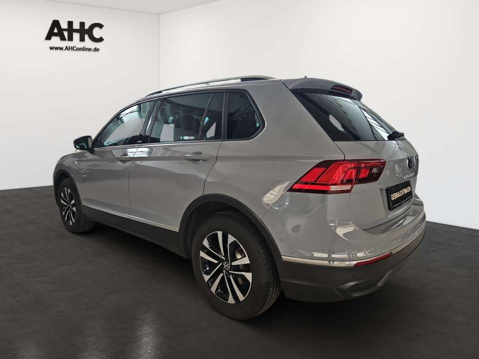 Volkswagen Tiguan - Imagem 4