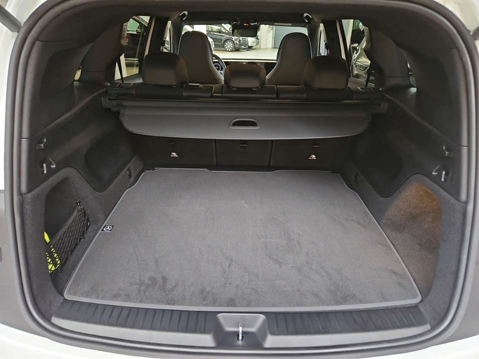 Mercedes-Benz GLB 250 - Imagem 12
