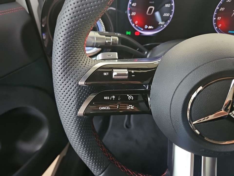 Mercedes-Benz GLB 250 - Imagem 14