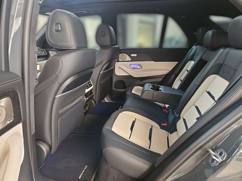 Mercedes-Benz GLE 53 AMG - Imagem 11