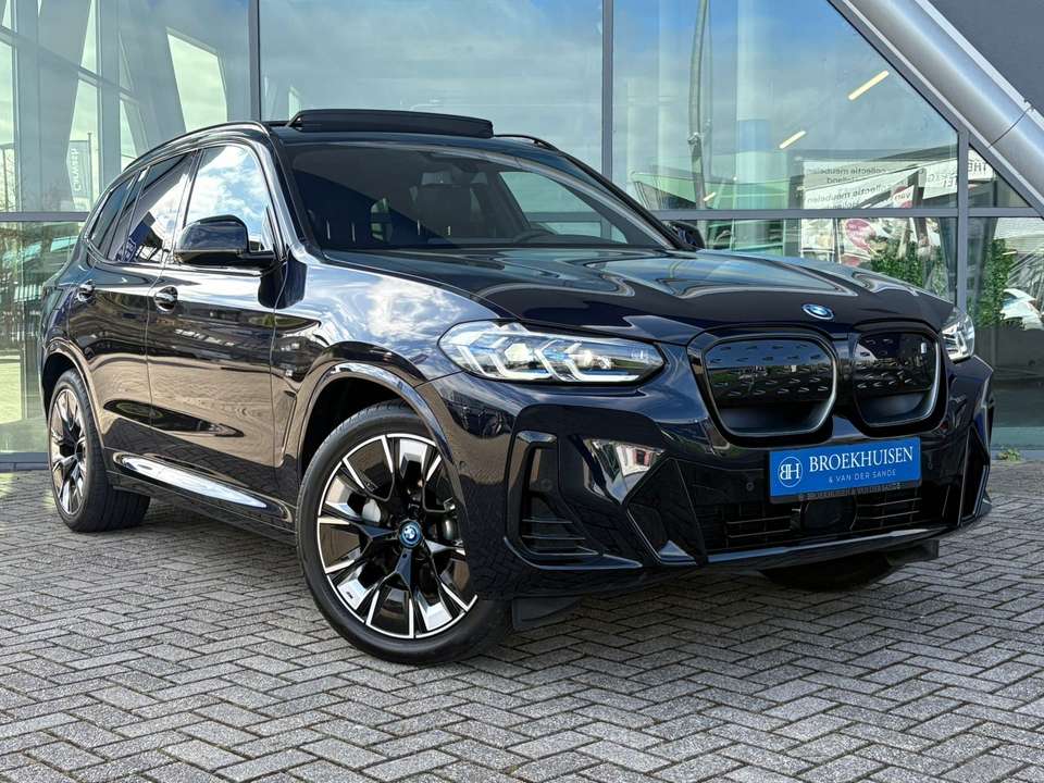 BMW iX3 - Imagem 3