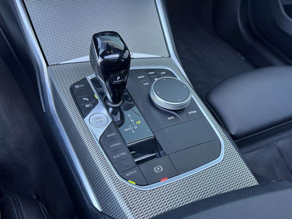 BMW 330 - Imagem 9