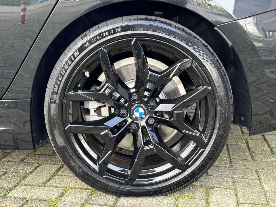 BMW 330 - Imagem 10