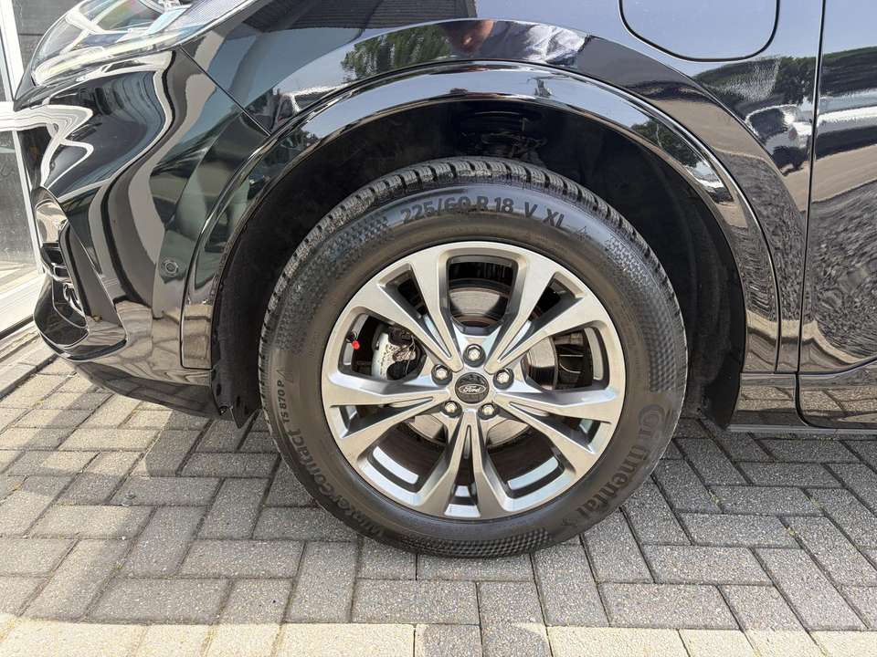 Ford Kuga - Imagem 13