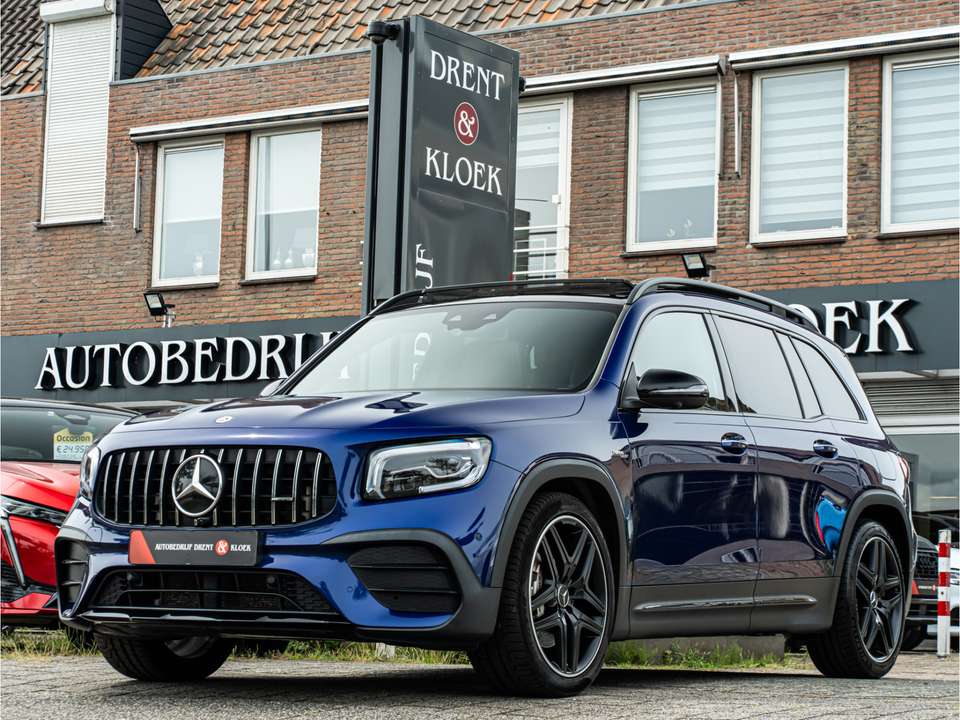 Mercedes-Benz GLB 35 AMG - Imagem 1