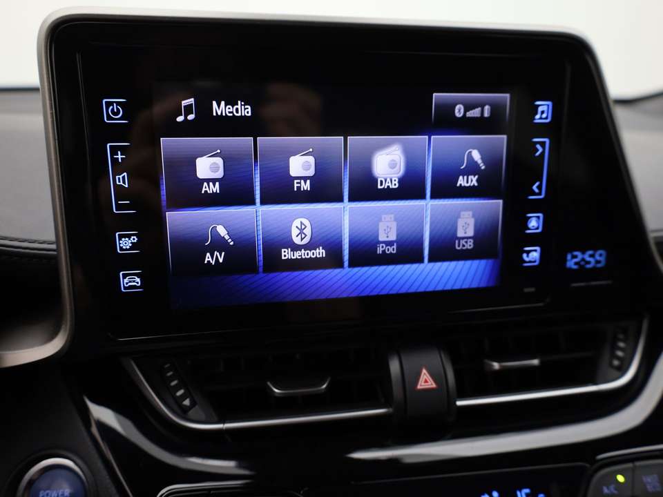 Toyota C-HR - Imagem 11