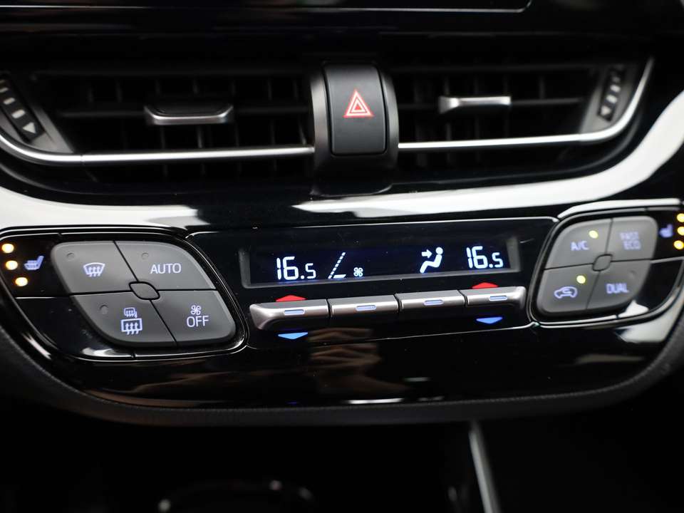 Toyota C-HR - Imagem 13