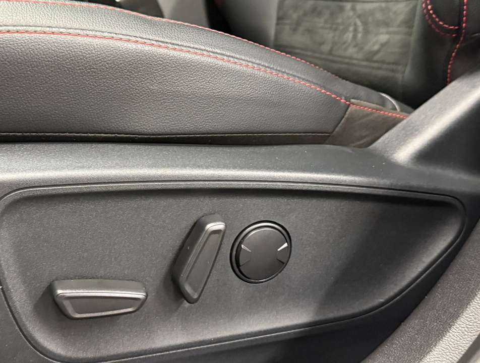 Ford Kuga - Imagem 10