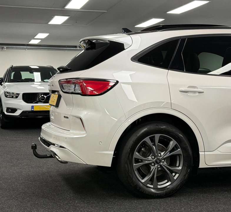Ford Kuga - Imagem 16