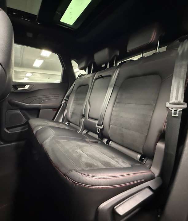 Ford Kuga - Imagem 19
