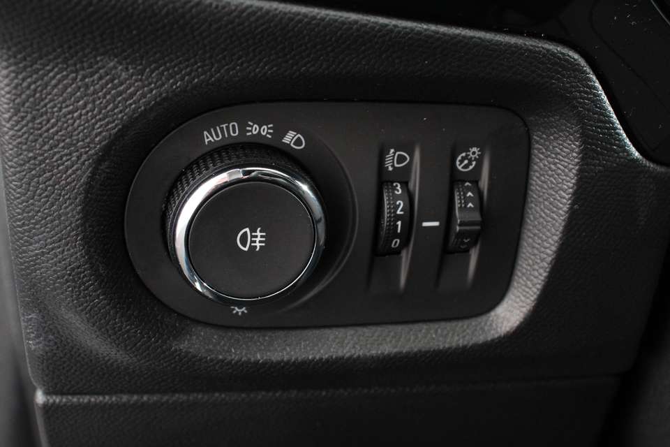 Opel Corsa - Imagem 14