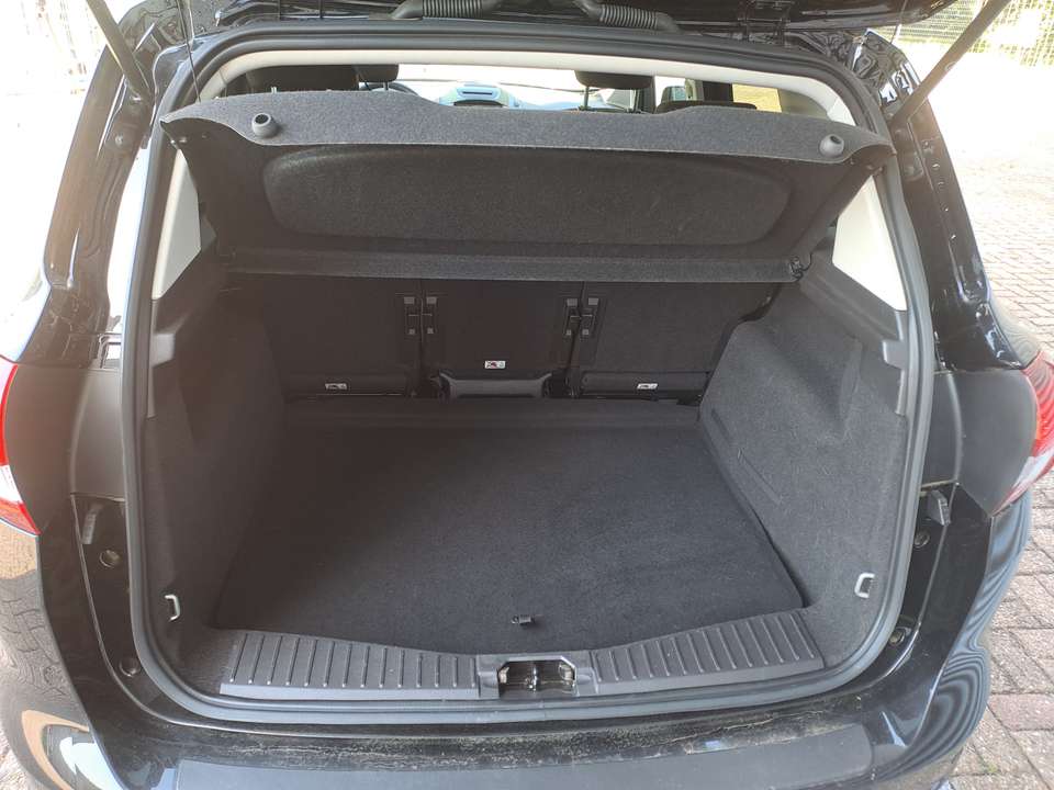 Ford C-Max - Imagem 5