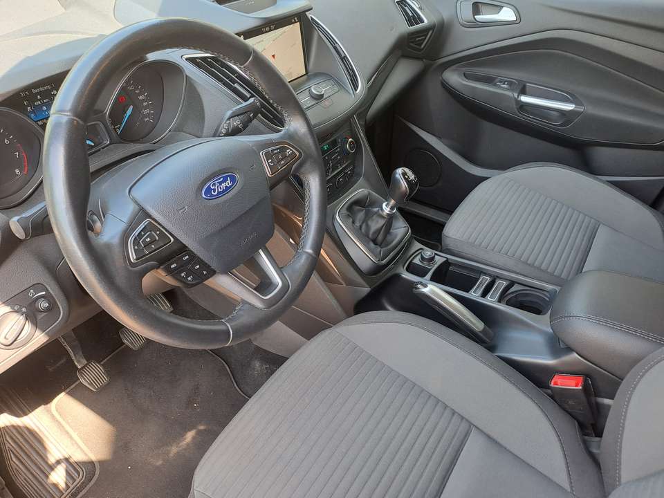 Ford C-Max - Imagem 7
