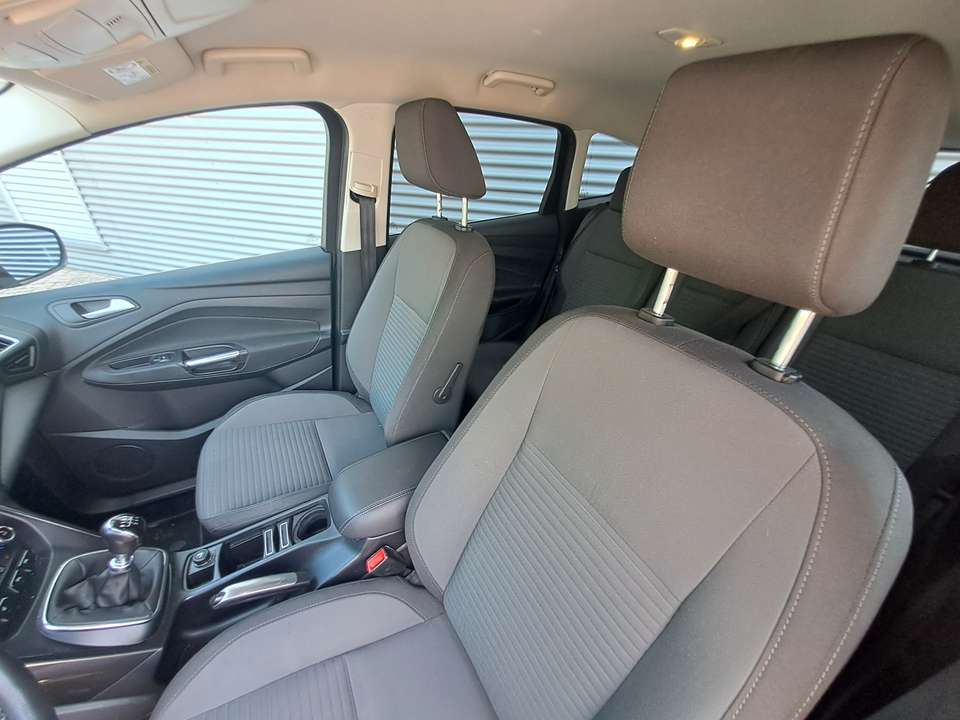 Ford C-Max - Imagem 8