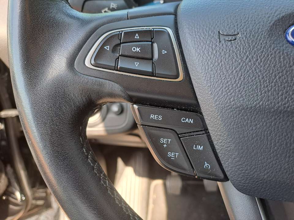 Ford C-Max - Imagem 11