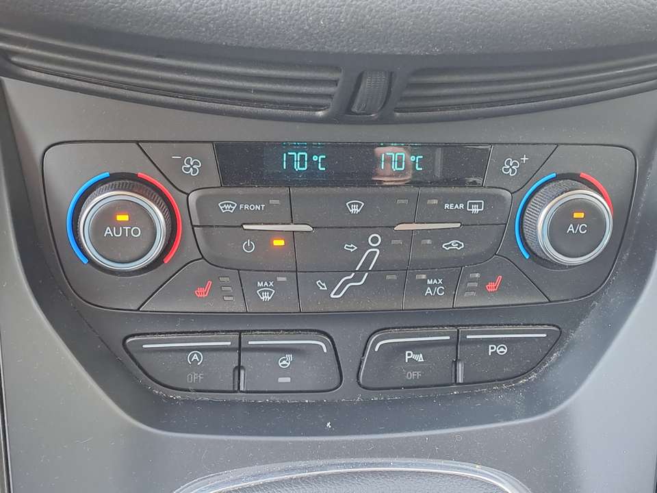Ford C-Max - Imagem 14