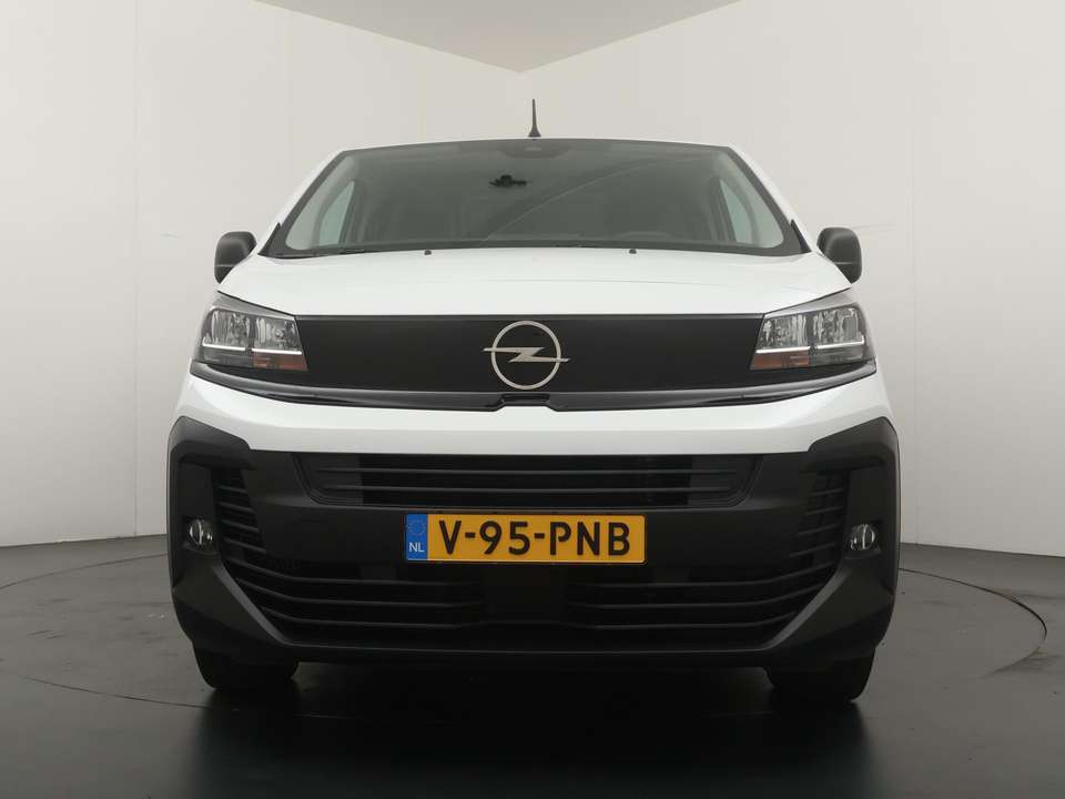 Opel Vivaro - Imagem 8
