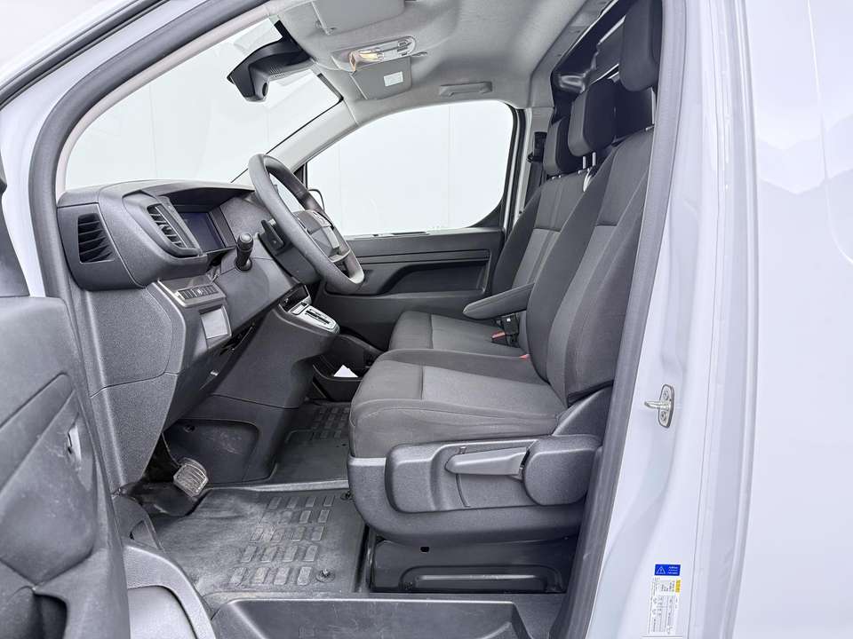 Opel Vivaro - Imagem 13