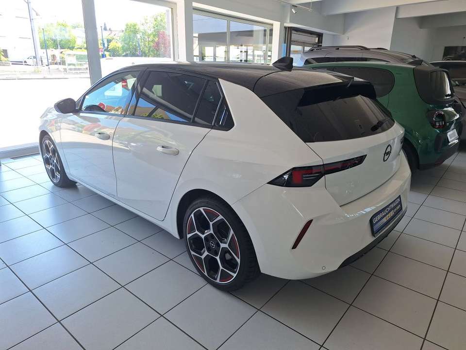 Opel Astra - Imagem 2