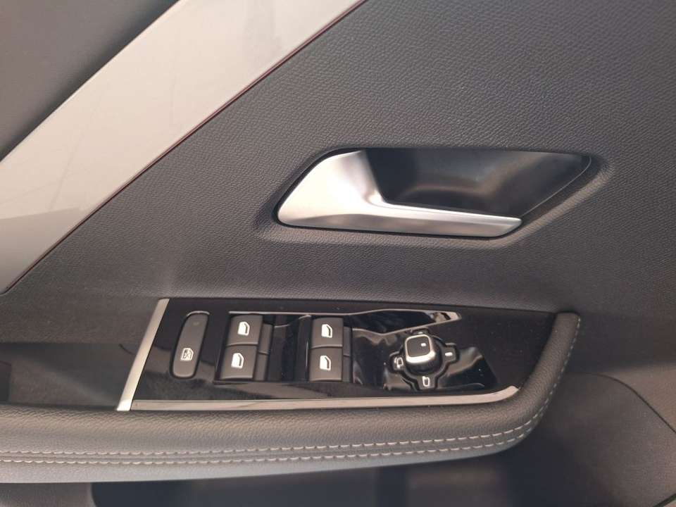 Opel Astra - Imagem 8