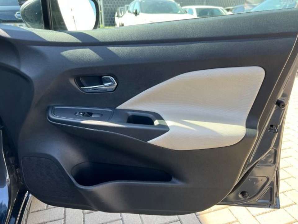 Nissan Micra - Imagem 9