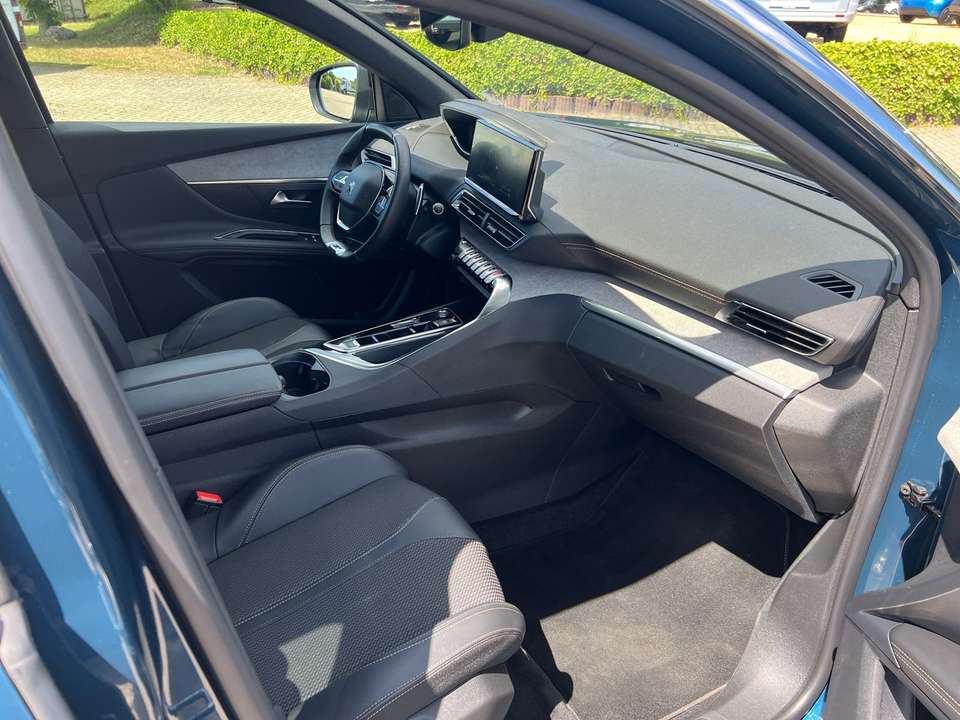 Peugeot 3008 - Imagem 9