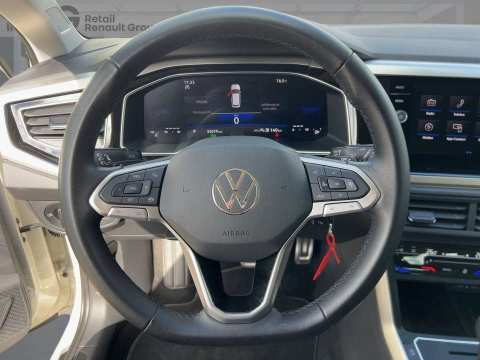 Volkswagen Polo - Imagem 12