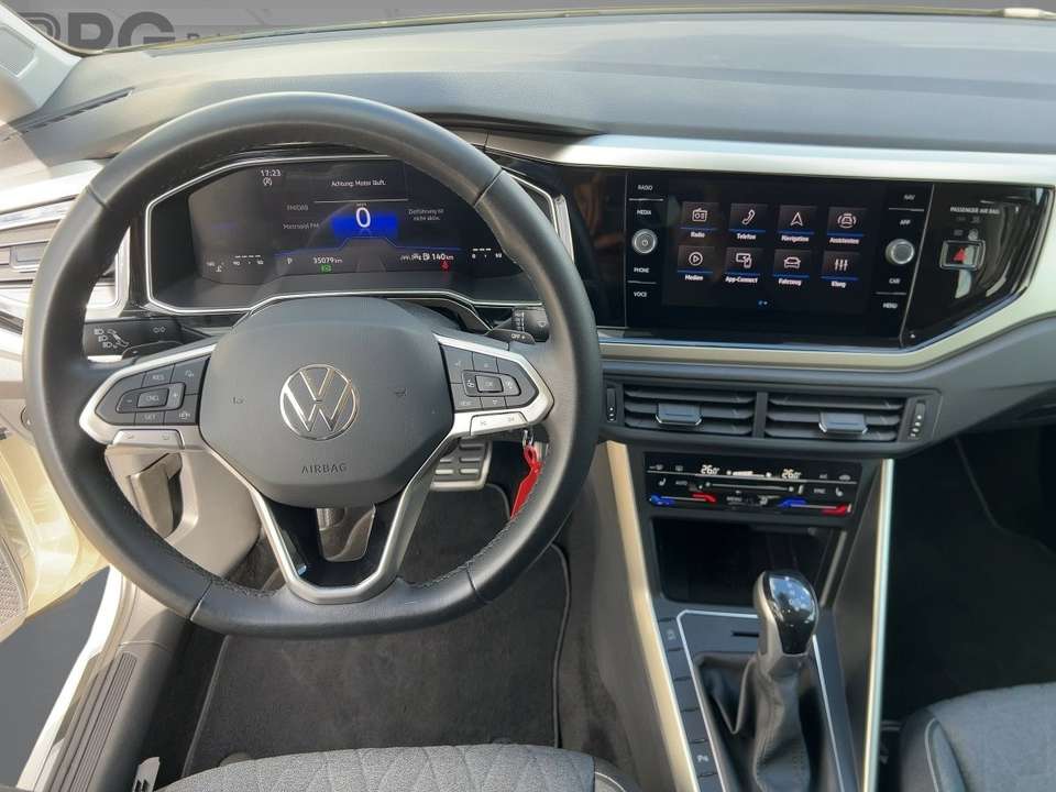 Volkswagen Polo - Imagem 13