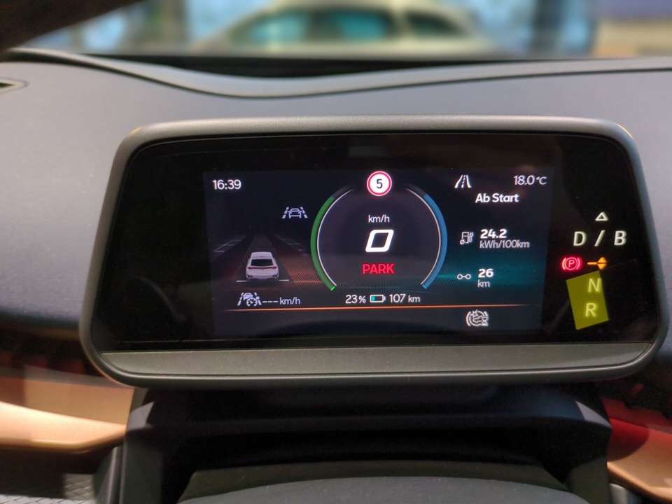 CUPRA Tavascan - Imagem 14
