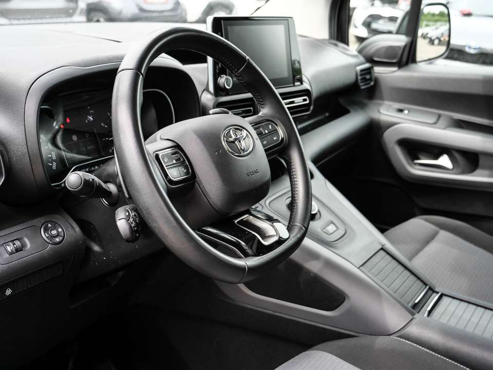 Toyota Proace City - Imagem 6