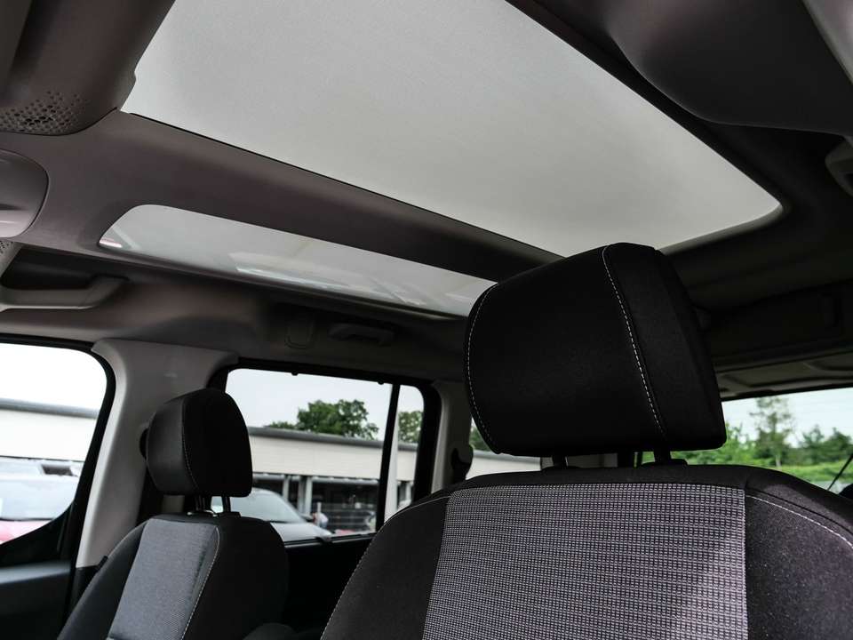 Toyota Proace City - Imagem 8