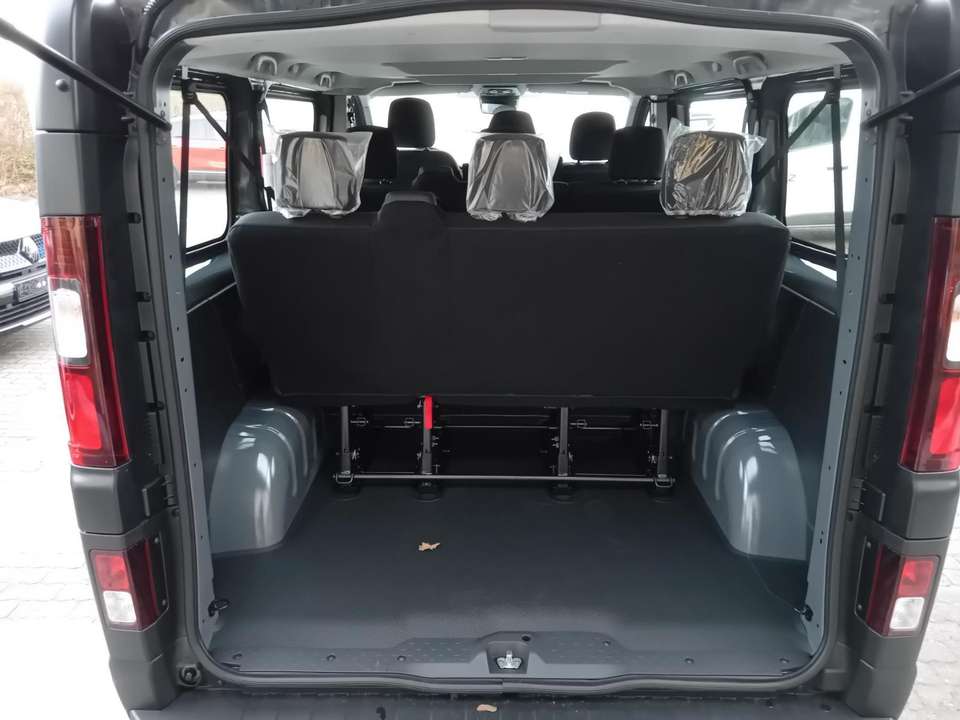 Renault Trafic - Imagem 10