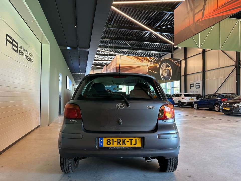 Toyota Yaris - Imagem 6