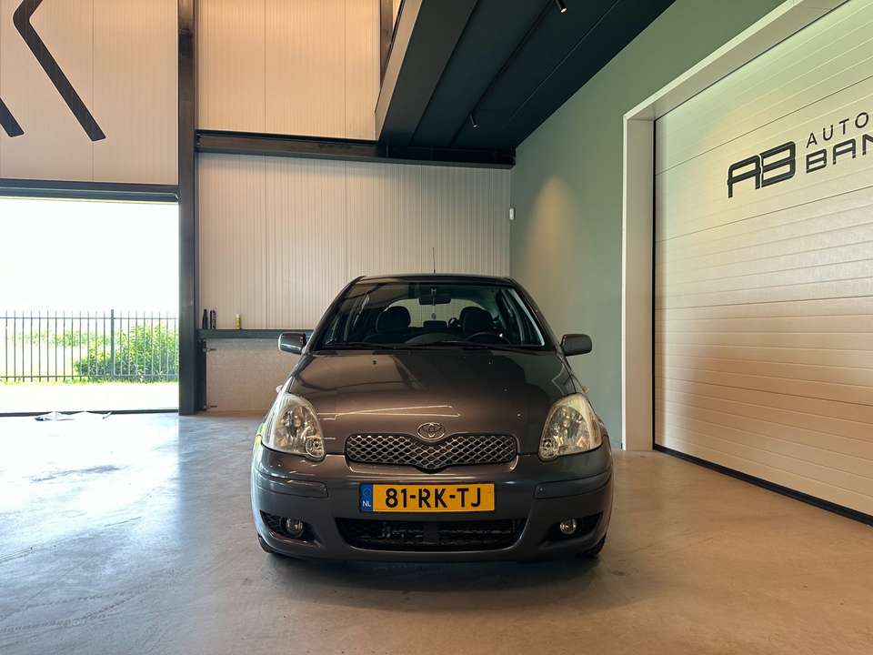 Toyota Yaris - Imagem 11