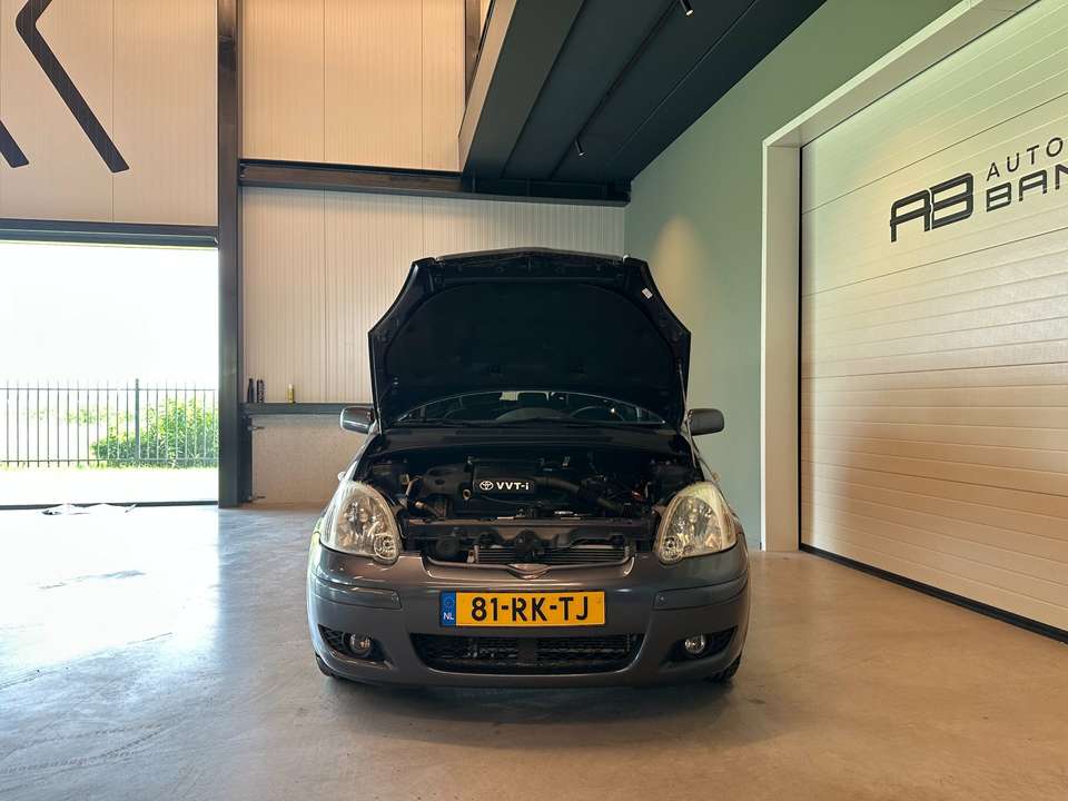 Toyota Yaris - Imagem 12