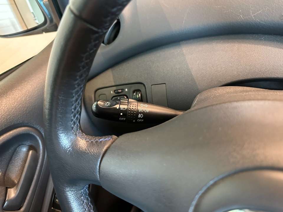 Toyota Yaris - Imagem 18