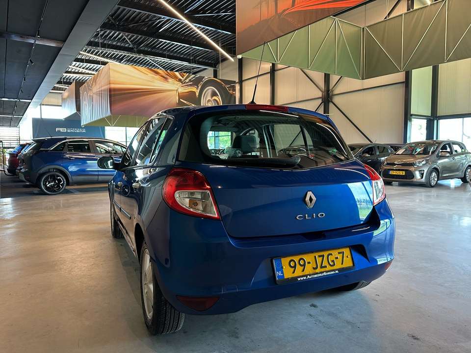 Renault Clio - Imagem 9