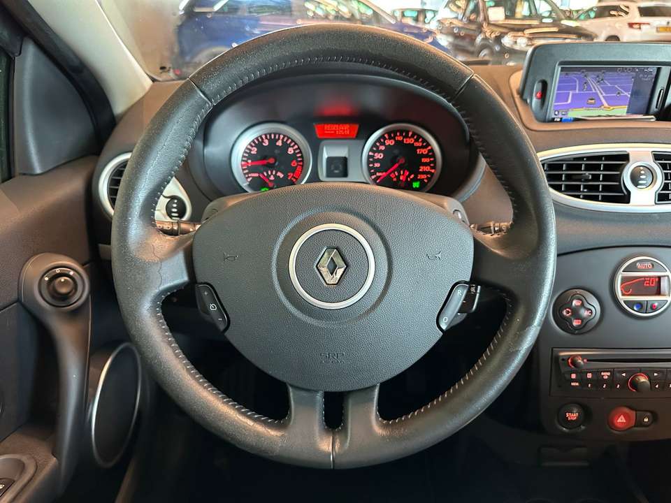 Renault Clio - Imagem 15