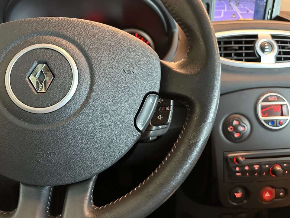 Renault Clio - Imagem 17