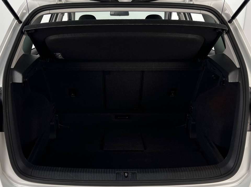 Volkswagen Golf Sportsvan - Imagem 14