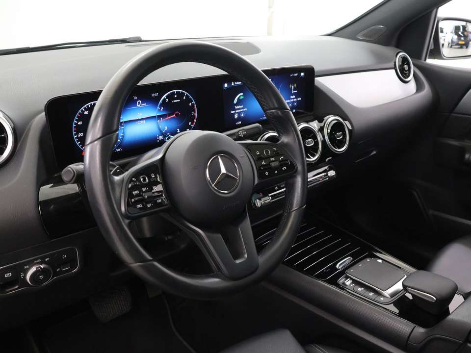 Mercedes-Benz B 180 - Imagem 7
