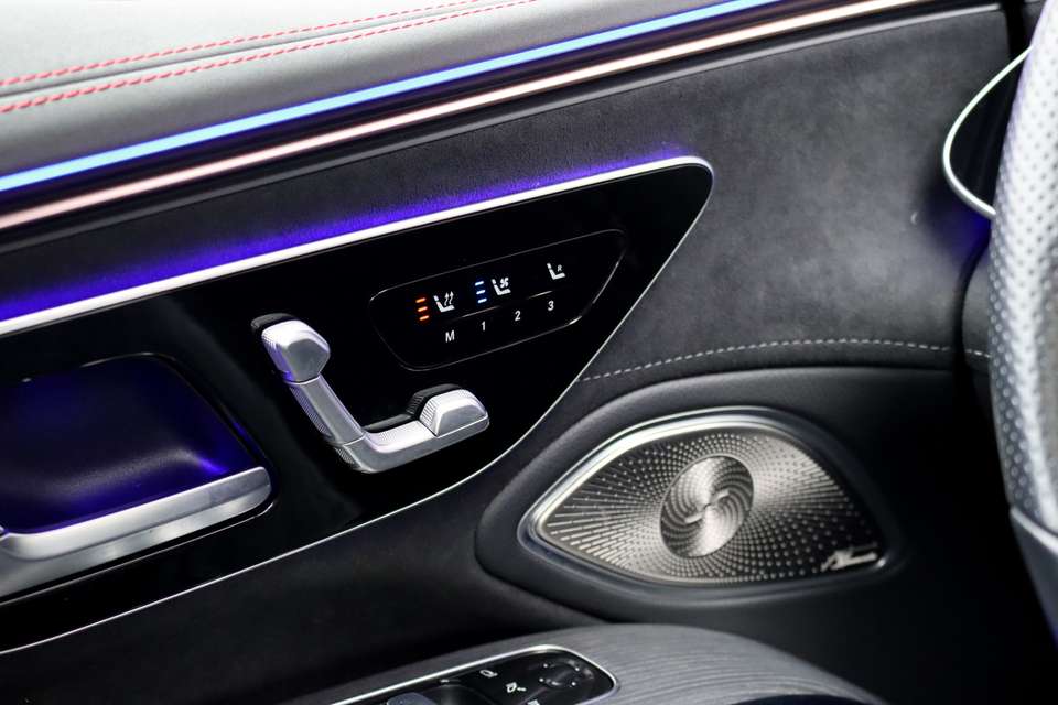 Mercedes-Benz EQS - Imagem 10