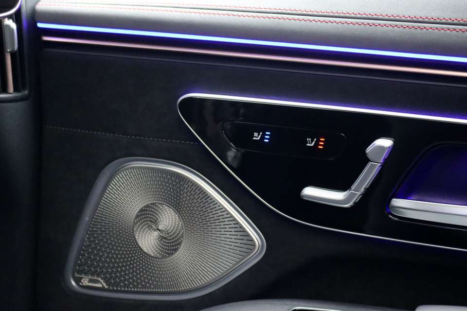 Mercedes-Benz EQS - Imagem 14