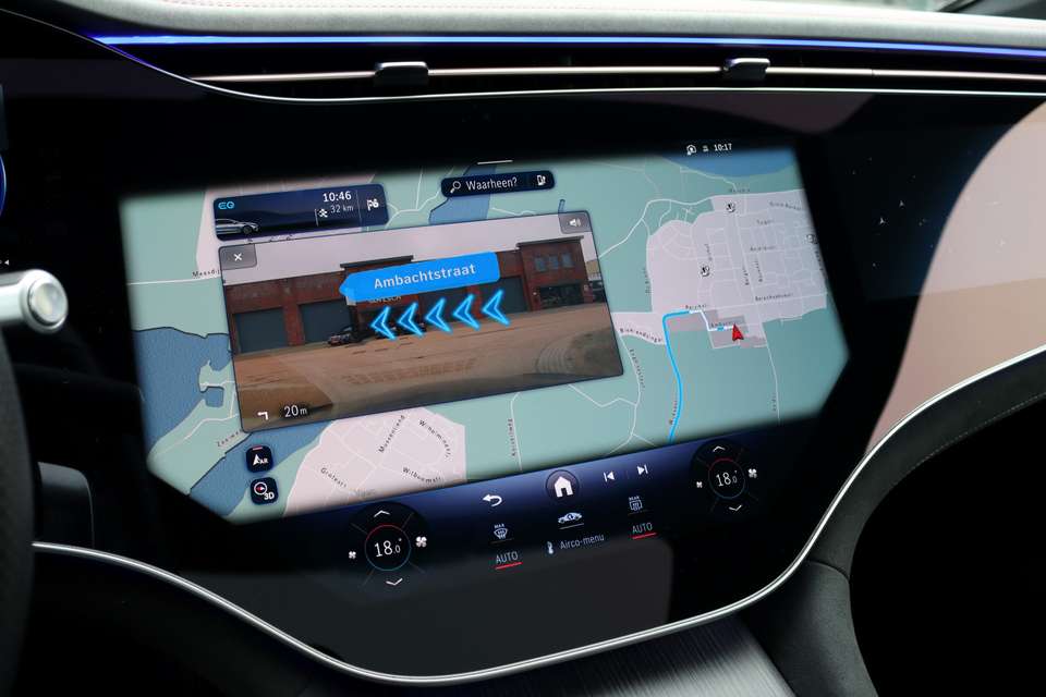 Mercedes-Benz EQS - Imagem 18