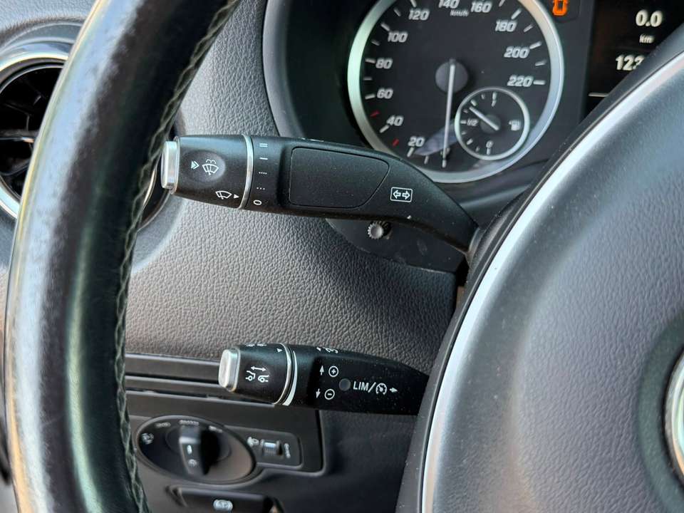 Mercedes-Benz Vito - Imagem 15