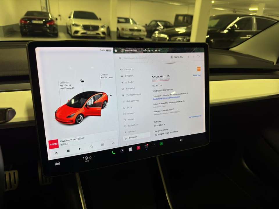 Tesla Model 3 - Imagem 14