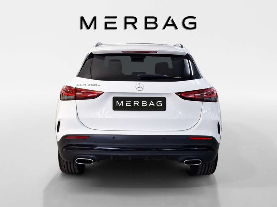 Mercedes-Benz GLA 250 - Imagem 4
