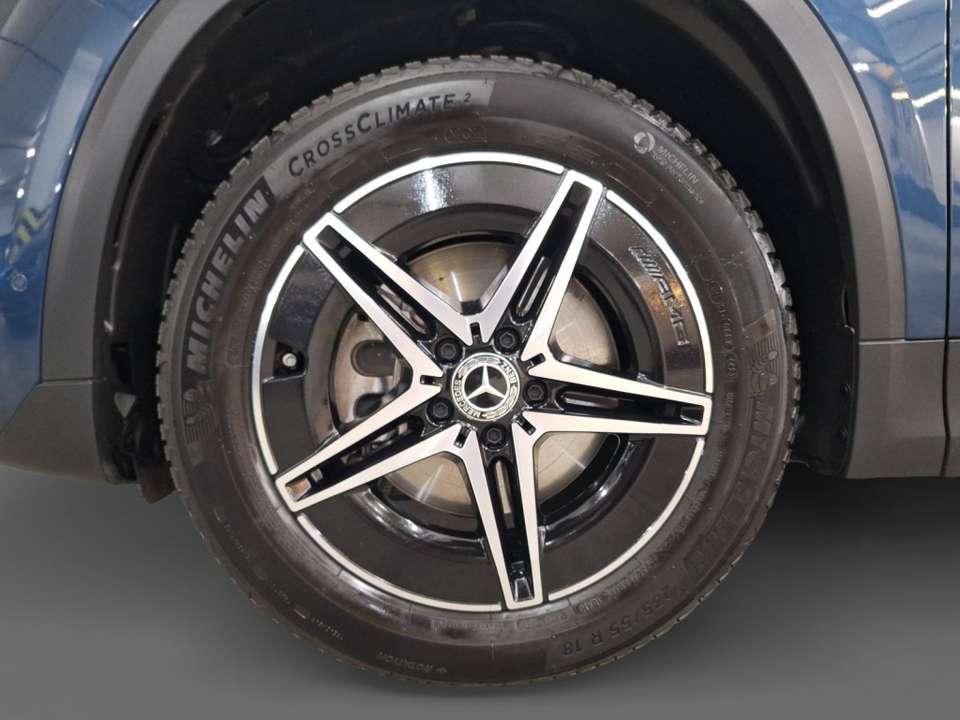 Mercedes-Benz EQA 300 - Imagem 9